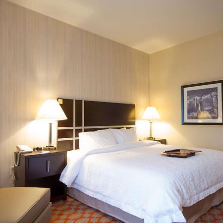 Hampton Inn Marshall Exteriör bild