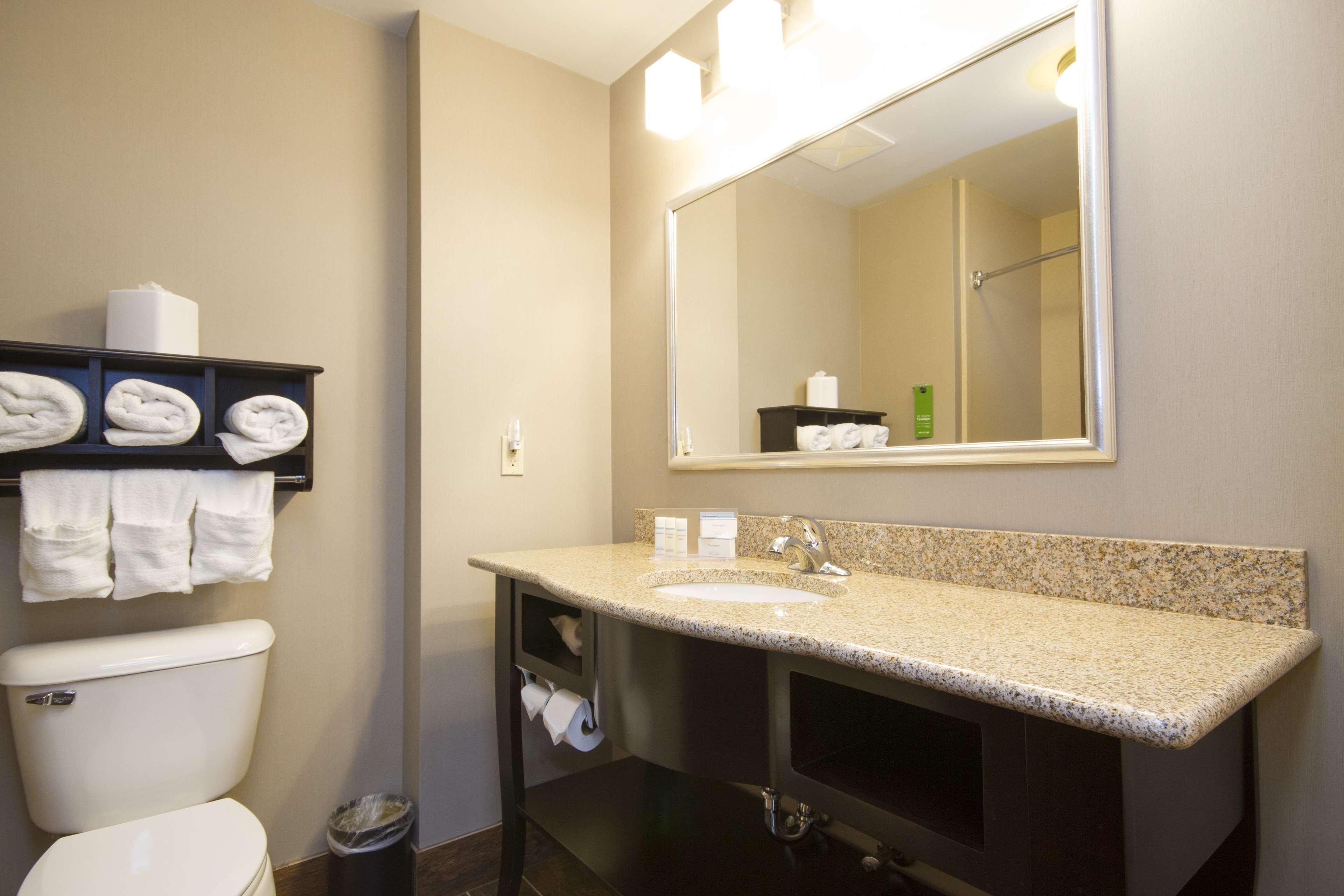 Hampton Inn Marshall Exteriör bild
